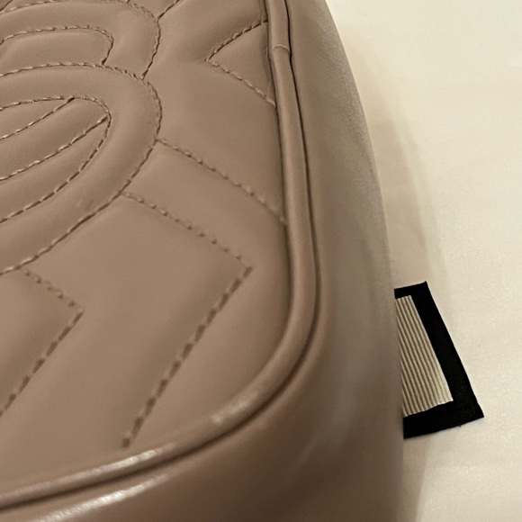 SOLD Gucci GG Mini Marmont Shoulder Bag - Picture 11 of 13